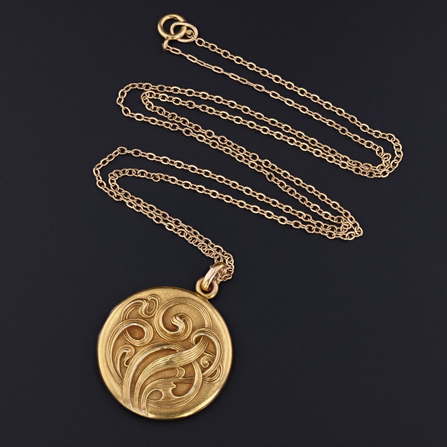 Antique Gold Locket | Art Nouveau Locket