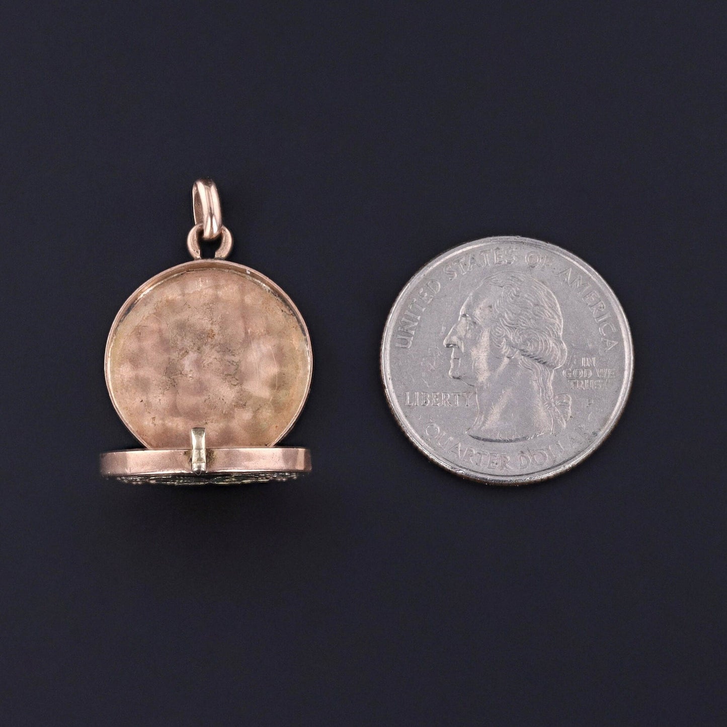 Antique Floral Locket of 9ct Gold
