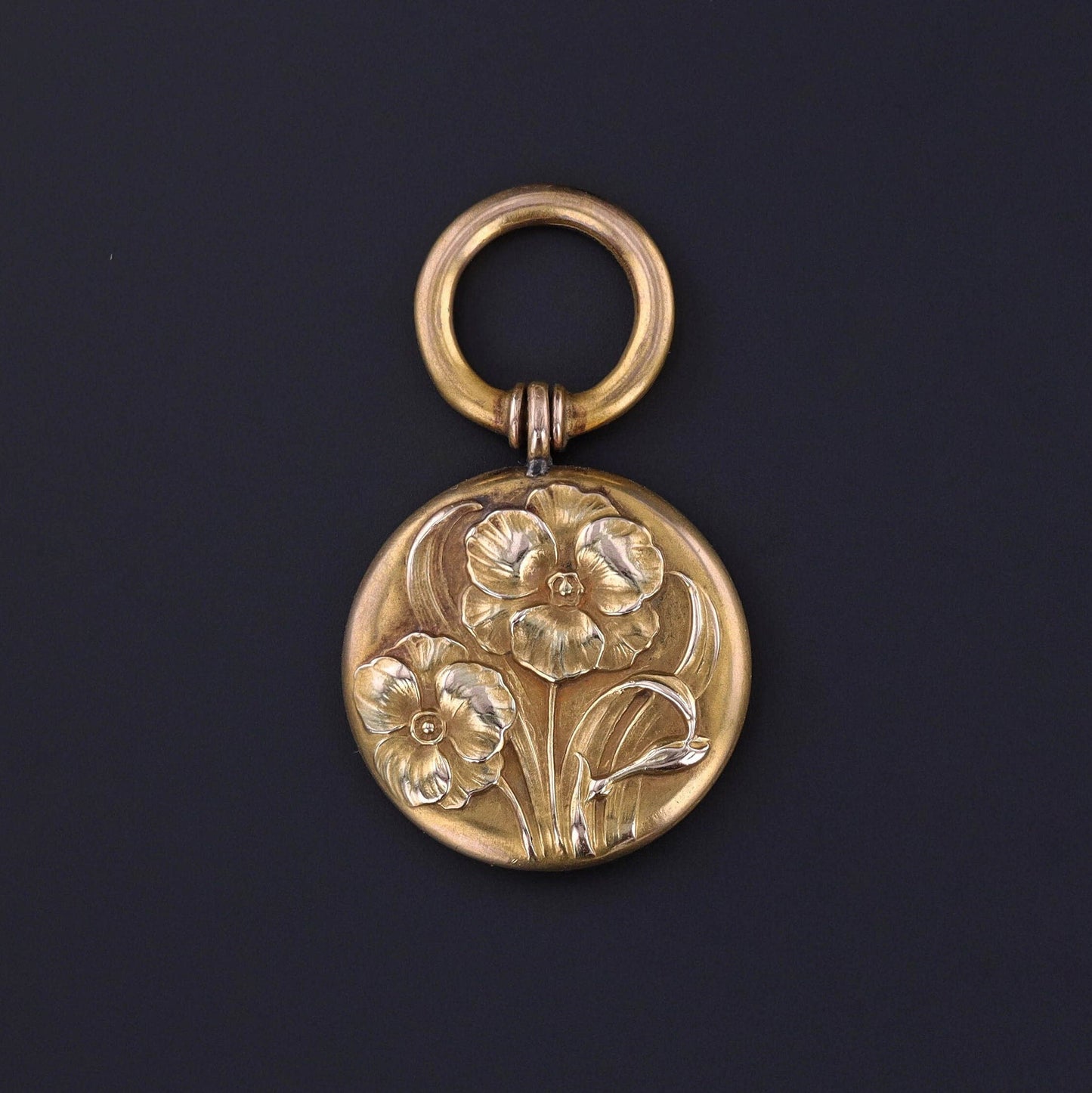 Antique Floral Pendant of 10k Gold