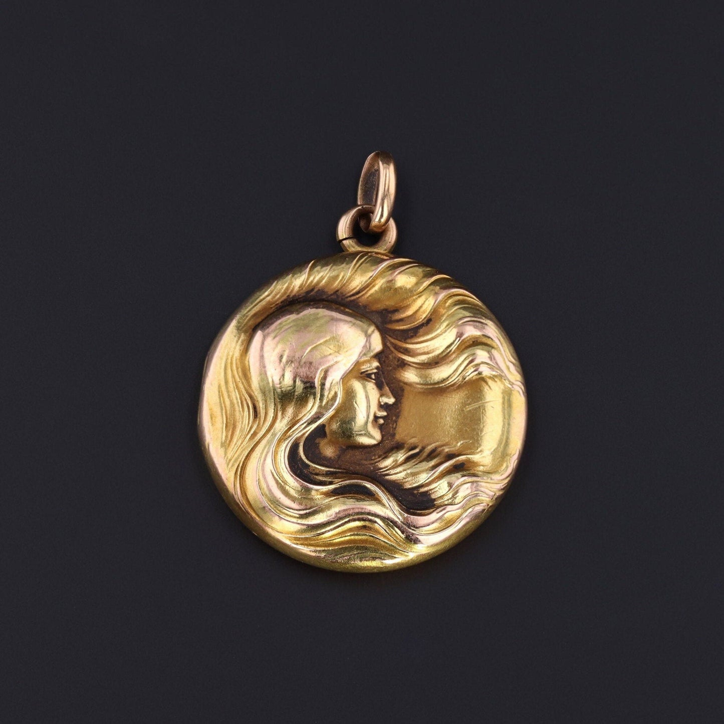 Antique Gold Locket | Art Nouveau Lady Locket